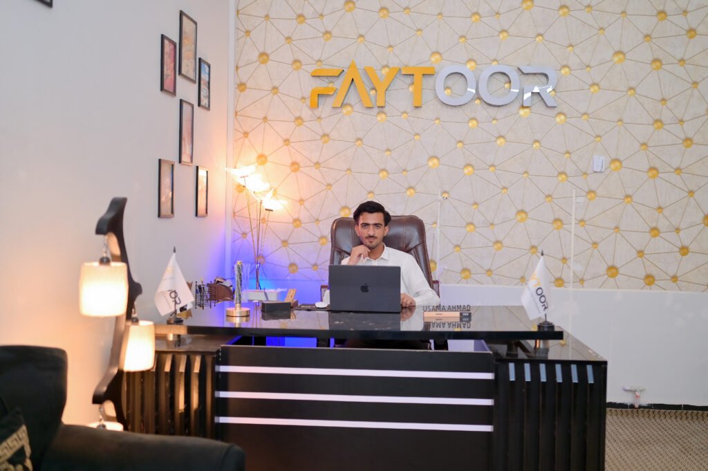 FAYTOOR at work