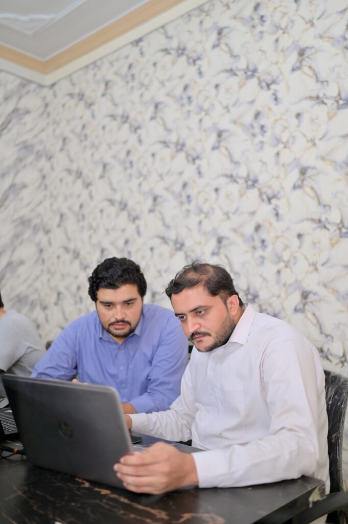 FAYTOOR team moment